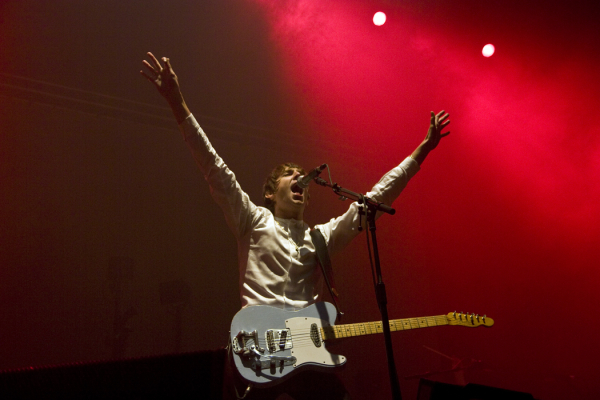 Miles Kane au Palau Sant Jordi à Montjuich (Barcelone) le 29 janvier 2012